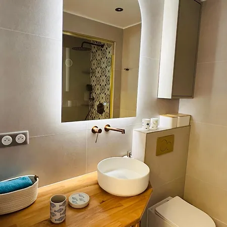 Le Petit Mouillage, A 100 M De La * Grimaud