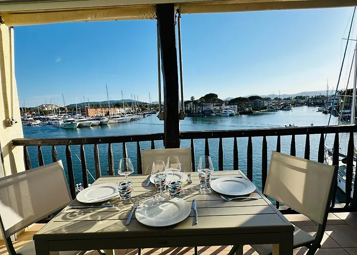 Le Petit Mouillage, A 100 M De La